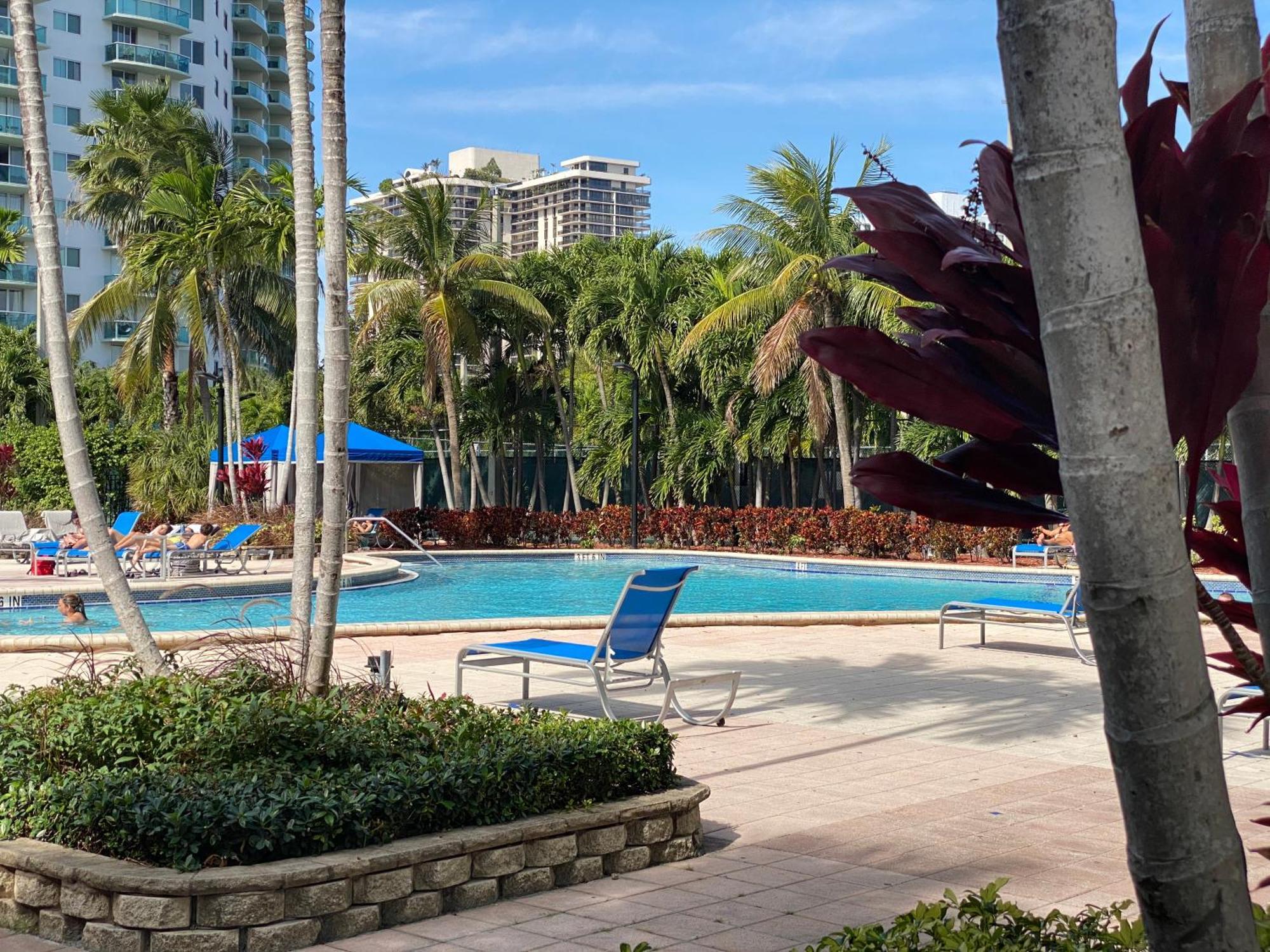 Sunny Isles Condo Resort Miami Beach Eksteriør billede