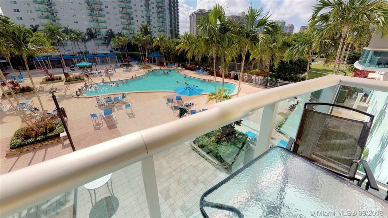 Sunny Isles Condo Resort Miami Beach Eksteriør billede